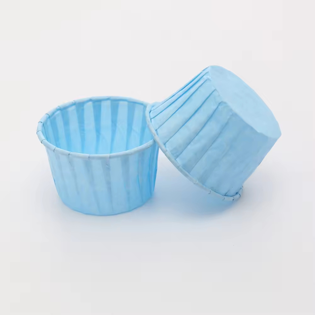 blue color roll mouth cupcake cups