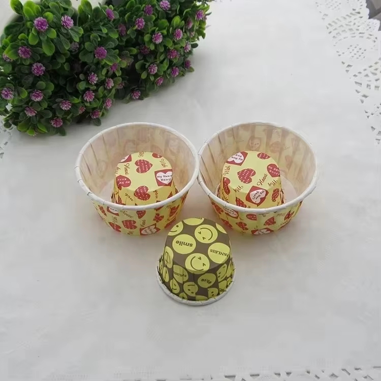 Valentine's Day design roll mouth cupcake cups