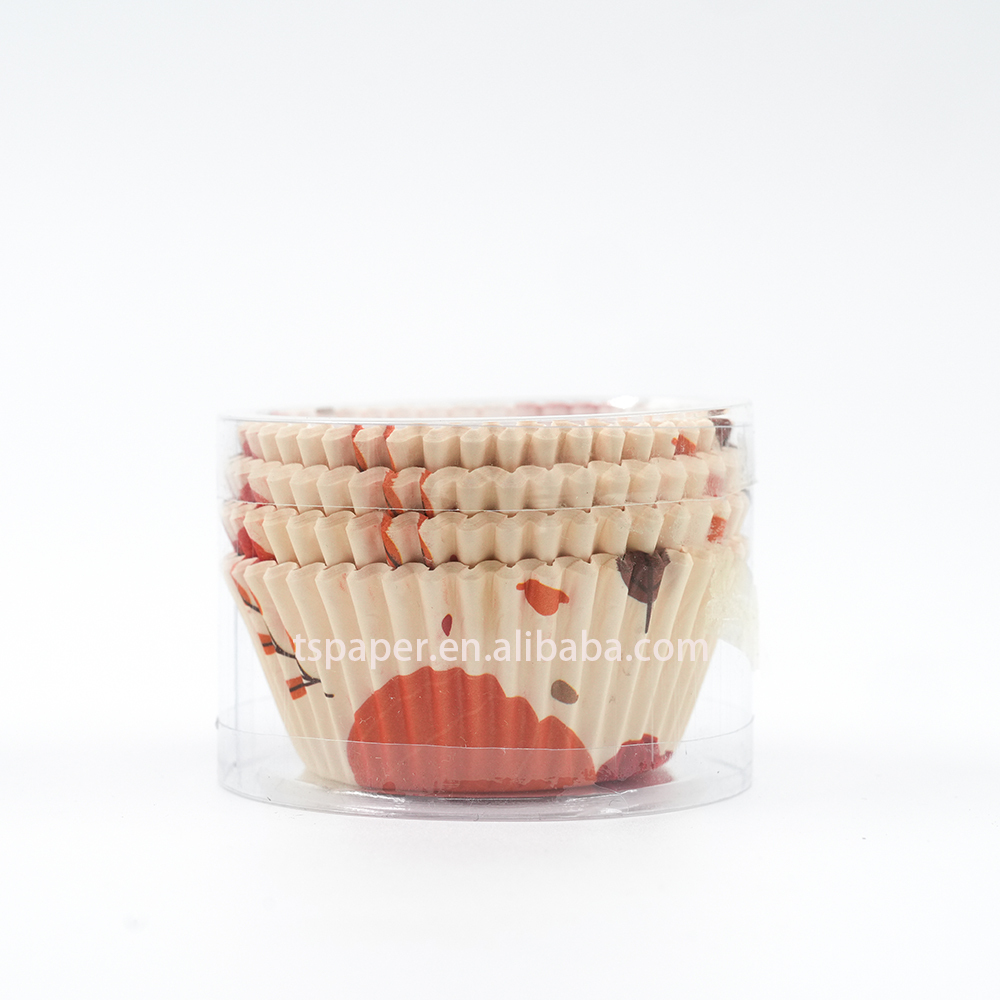 leaf pattern cupcake liners
