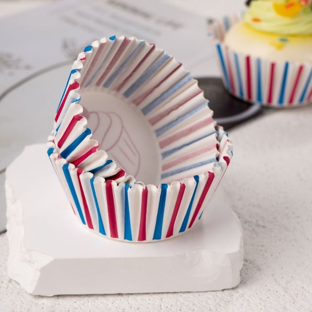 New Tulip Cup Party Exclusive Gradient Color Food Grade Oven Baking Cupcake Muffin Liner Moulds food paper cupcake liner