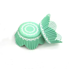Moldes para cupcakes con forma de flor de color verde