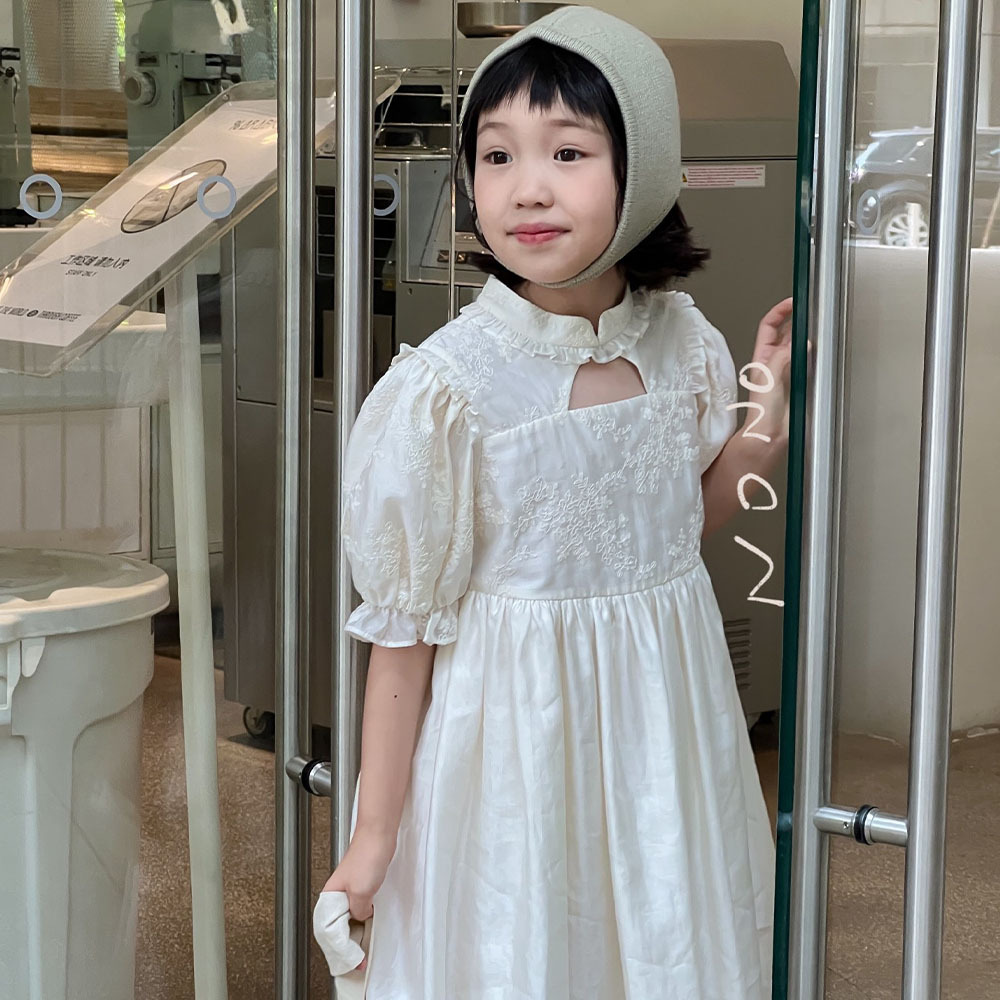 NONOKIDS Hollow Out White Printed Dress Light Beige Puff Sleeve Doll Collar Girl's Dress Sweetness Dress