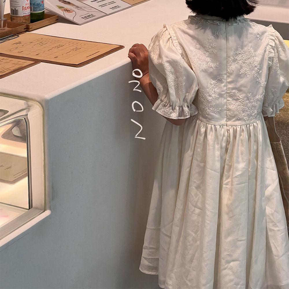 NONOKIDS Hollow Out White Printed Dress Light Beige Puff Sleeve Doll Collar Girl's Dress Sweetness Dress