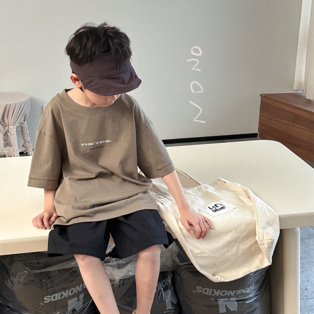 NONOKIDS Children Short Sleeved T - Shirt Casual and Cool Olive Green T-shirt Custom Logo
