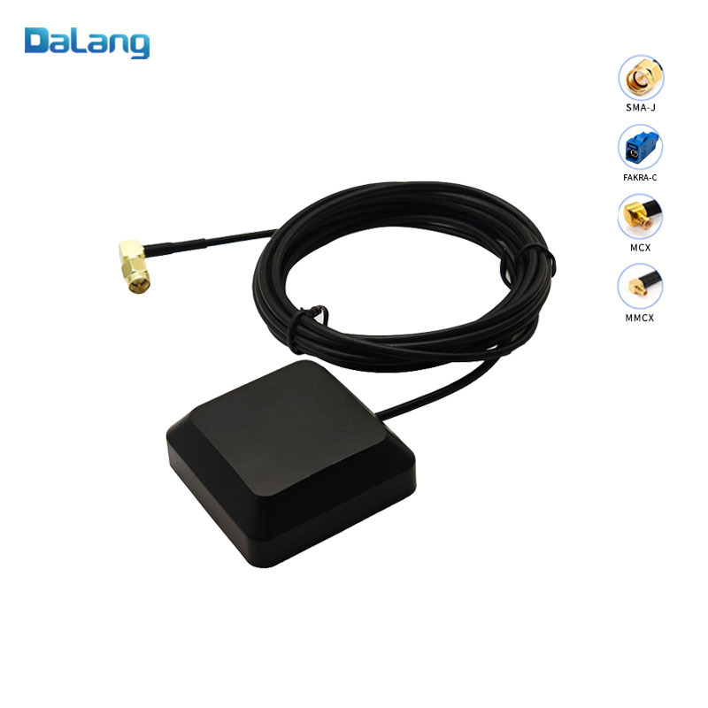 AK211 GPS Beidou active antenna sub meter level direction finding RTK differential unmanned aerial vehicle 40 * 40 * 4mm ceramic