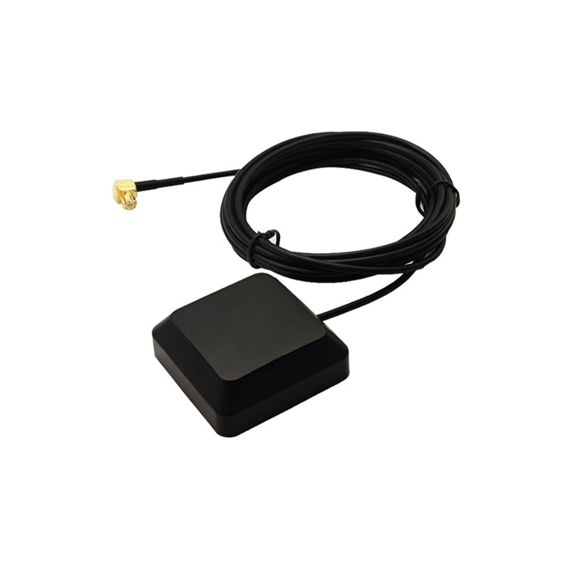 AK211 GPS Beidou active antenna sub meter level direction finding RTK differential unmanned aerial vehicle 40 * 40 * 4mm ceramic