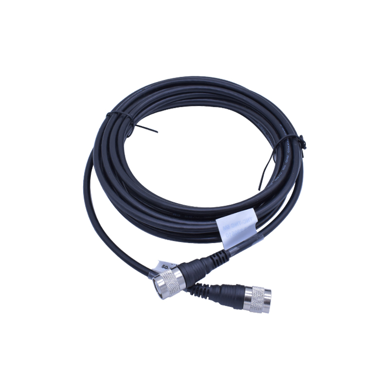 AK977K/U GPS antenna module RTK receiver GMSS high-precision full constellation engineering surveying instrument agricultural surveying radio