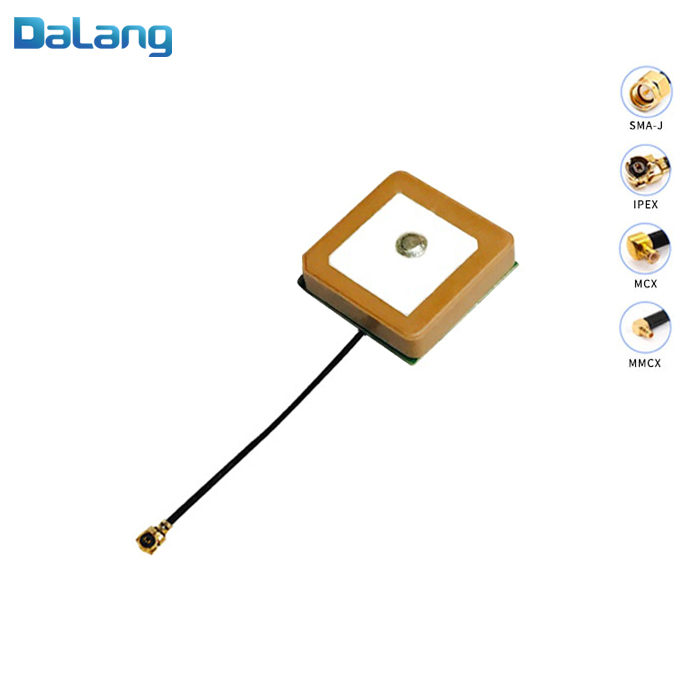 GPS Beidou built-in active antenna 18x18x6.7mm dual frequency ceramic special machine specially equipped with high performance