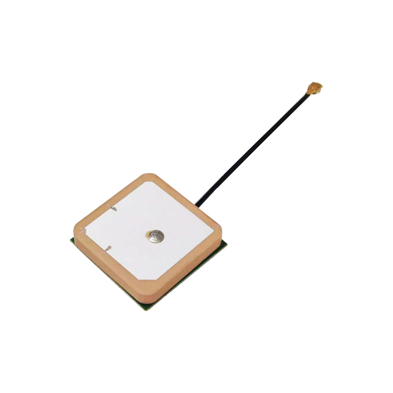 GPS Beidou built-in active antenna 25x25x6.7mm ceramic positioning fast receiving star strong special machine specially equipped