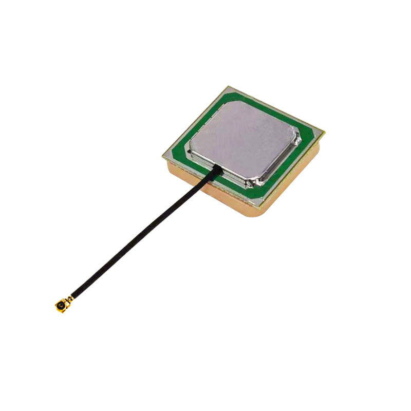 GPS Beidou built-in active antenna 25x25x6.7mm ceramic positioning fast receiving star strong special machine specially equipped