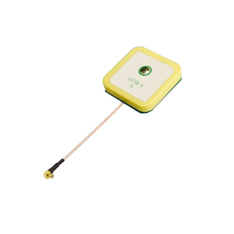 1575 GPS/Beidou built-in active antenna 25x25x6.7mm flight control unmanned aerial vehicle special aircraft high gain anti-interference