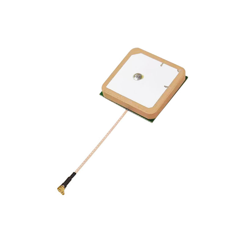 GPS Beidou built-in active antenna 25x25x6.7mm ceramic positioning fast receiving star strong special machine specially equipped