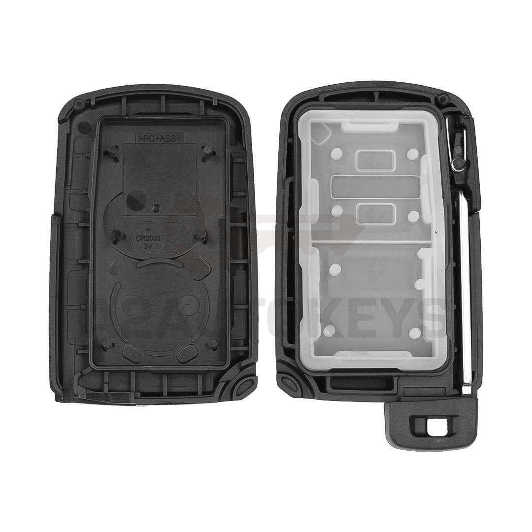 Toyota Camry 2013-2018 Smart Remote Key Shell 3 Buttons Sedan Trunk