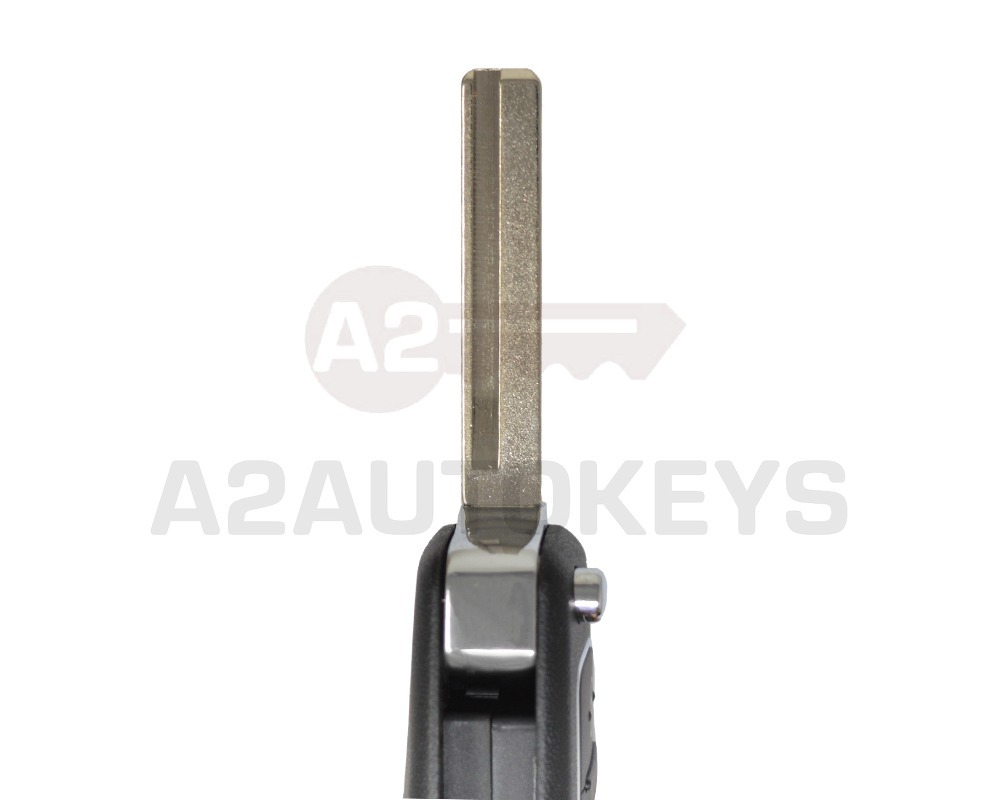 Hyundai Santa Fe 2013-2015 Flip Remote Key Shell 3+1 Button HYN17R Blade