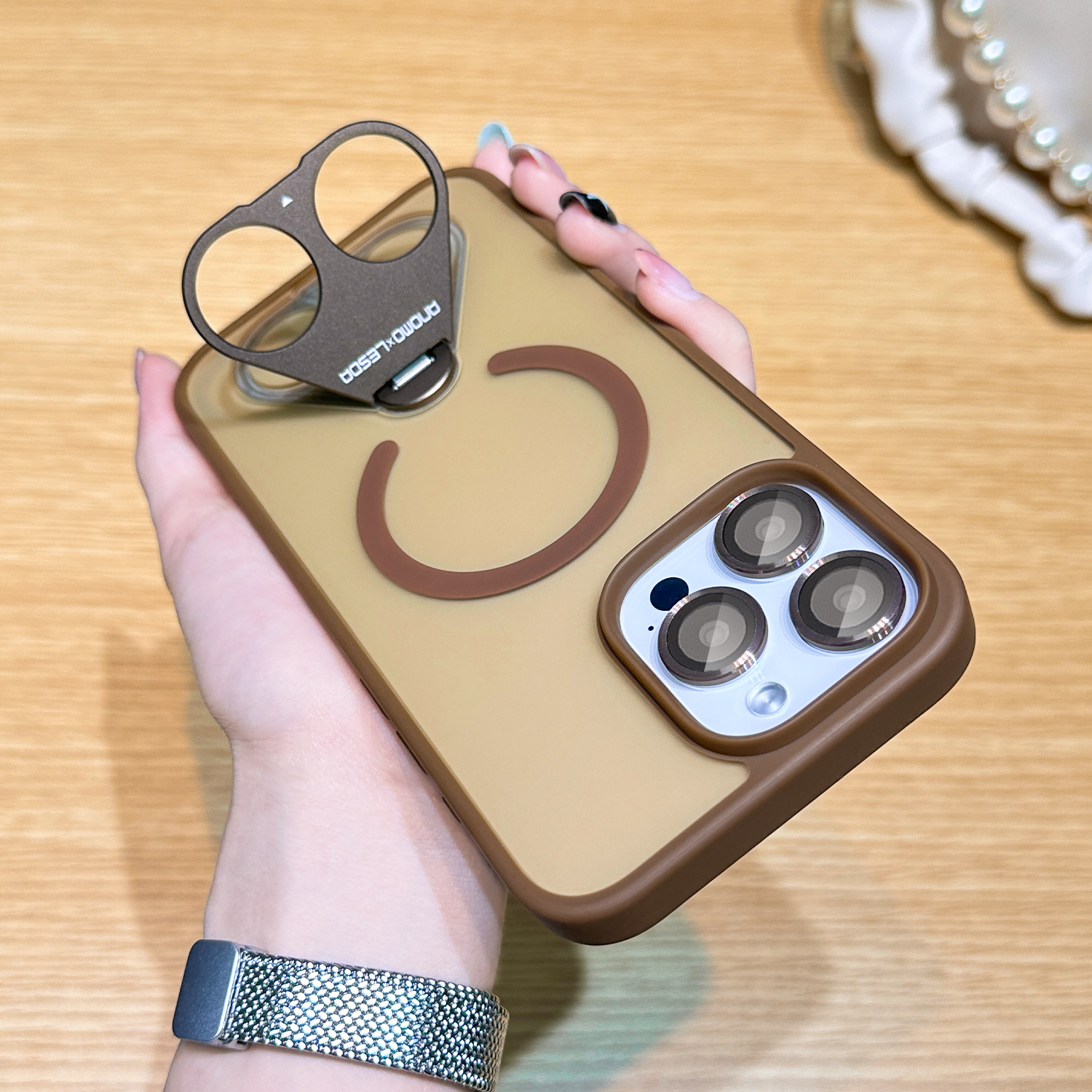 BEISOKY 360 ° Rotating Invisible Finger Ring Bracket Strong Magnetic Attraction Frosted Phone Case for iPhone 12 13 14 15 16 Promax
