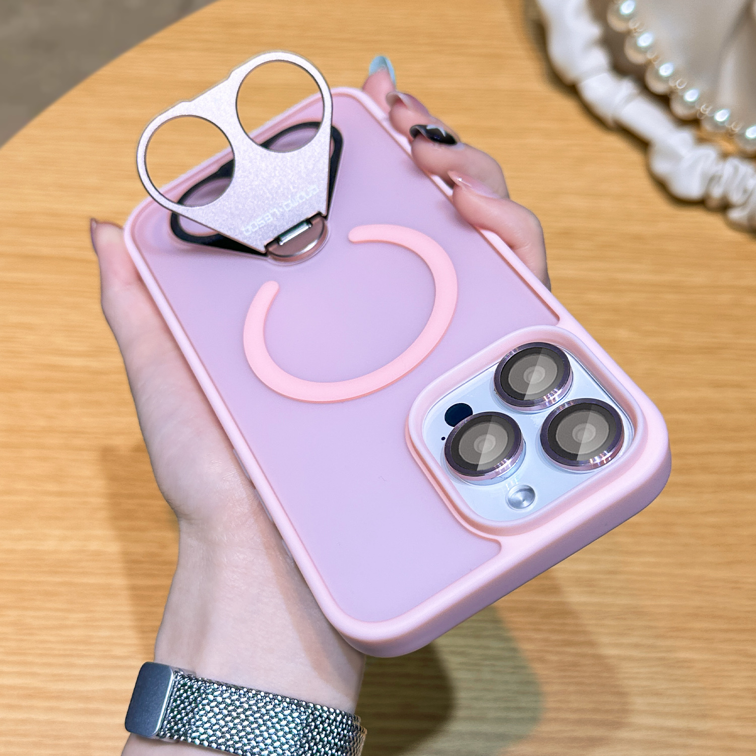 BEISOKY 360 ° Rotating Invisible Finger Ring Bracket Strong Magnetic Attraction Frosted Phone Case for iPhone 12 13 14 15 16 Promax