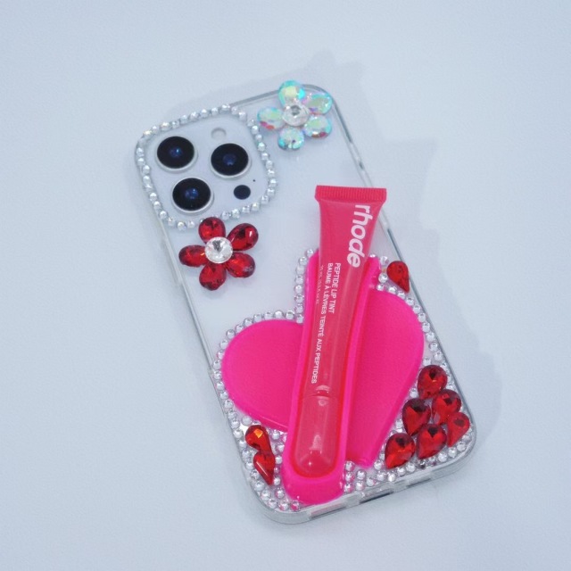 BEISOKY Factory Creative Design Beautiful Heart Shaped Silicone Lipstick Diamond Flower Gemstone Mobile Phone Cover for Iphone 15 16 17