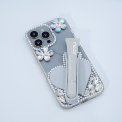 BEISOKY Factory Creative Design Beautiful Heart Shaped Silicone Lipstick Diamond Flower Gemstone Mobile Phone Cover for Iphone 15 16 17