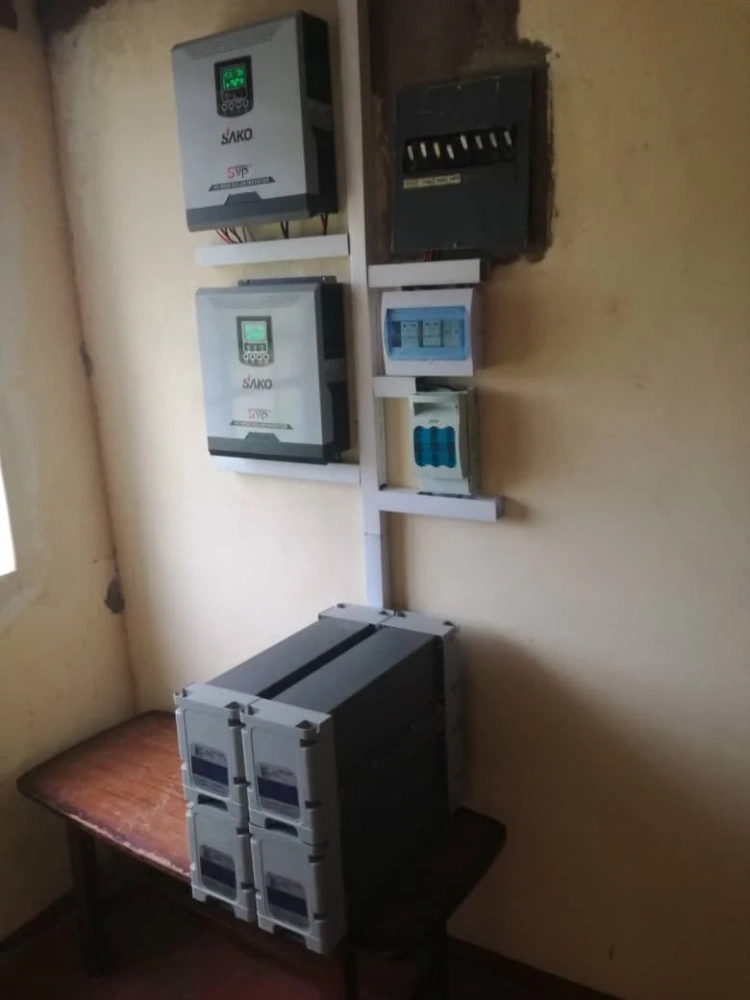 Blue Carbon Lifepo4 Battery Pack Solar Home System 12V 200Ah 250Ah 300Ah Solar Lithium Ion Battery Pack