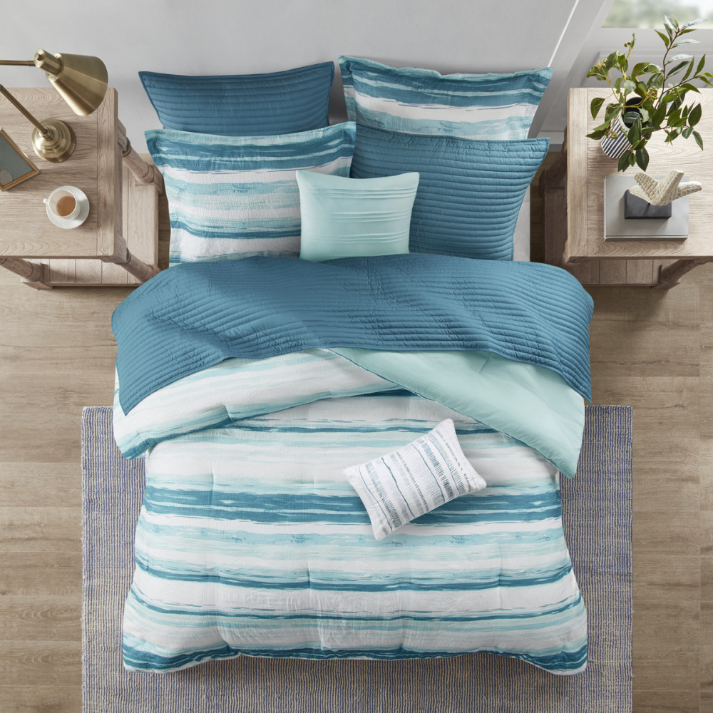 8 Piece Printed Seersucker Comforter and Quilt Set Collection