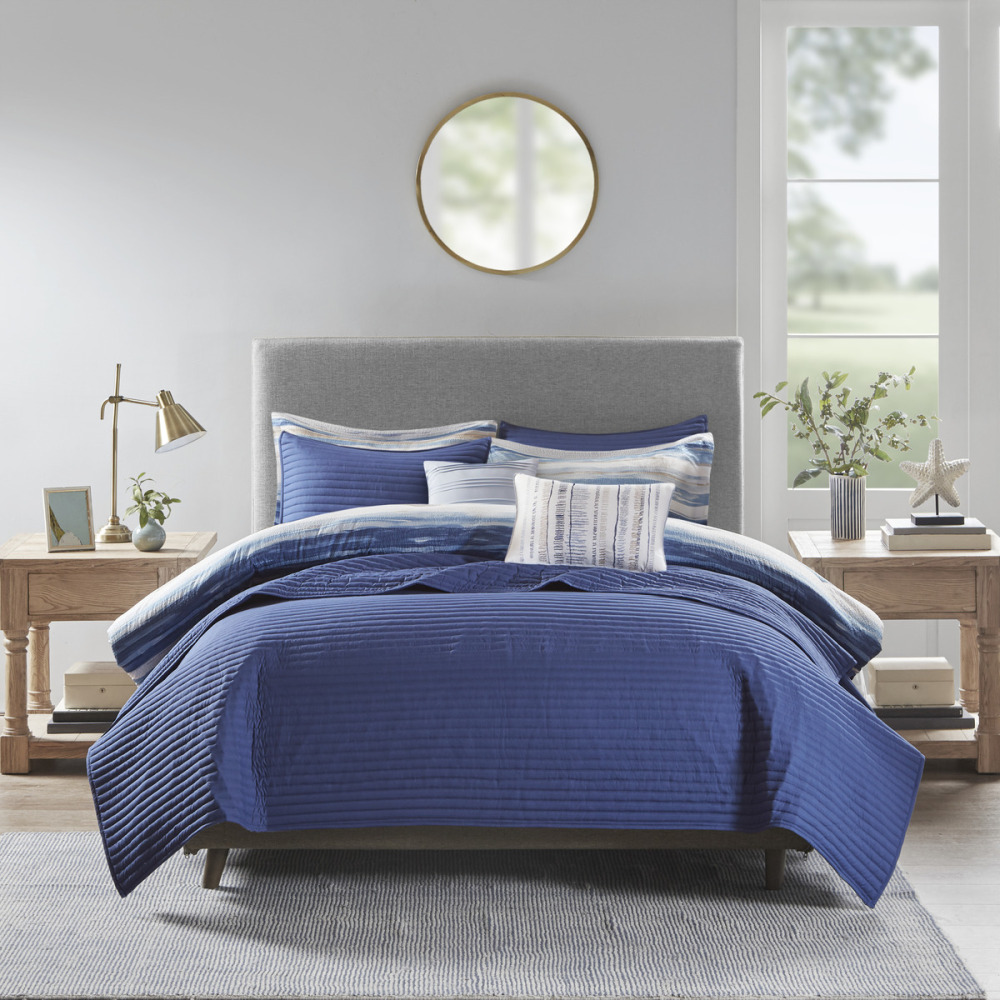 8 Piece Printed Seersucker Comforter and Quilt Set Collection