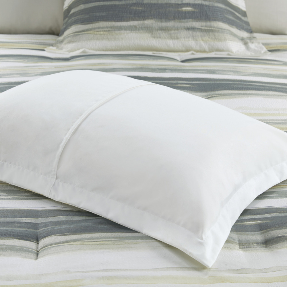8 Piece Printed Seersucker Comforter and Quilt Set Collection