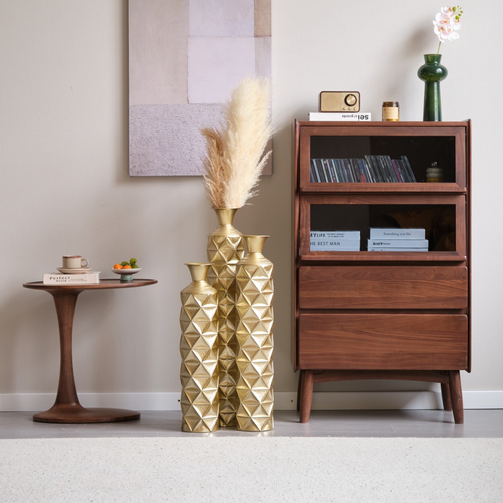 Semi-Handmade Metal Floor Vase Set of 3, Gold-Plated Geometric Diamond Pattern Vases, 33.5/29.5/25.2 Inch Large Decorative Vases for Living Room, Entryway, Office Decor (4.72in Top, 5.91in Base)聽