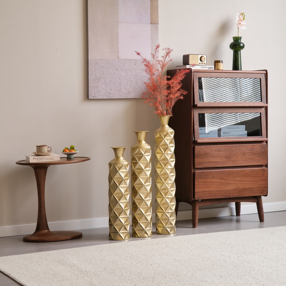 Semi-Handmade Metal Floor Vase Set of 3, Gold-Plated Geometric Diamond Pattern Vases, 33.5/29.5/25.2 Inch Large Decorative Vases for Living Room, Entryway, Office Decor (4.72in Top, 5.91in Base)聽