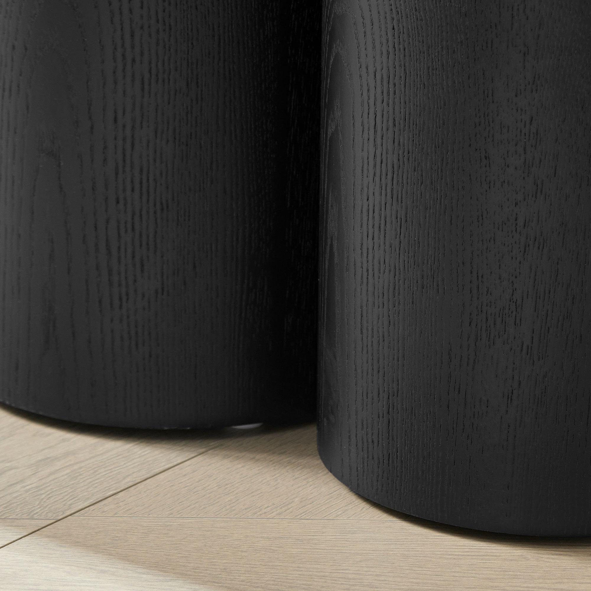 66.93'' Modern Console Table for Entryway with Unique cylinders Legs Design for Living Room Hallway Foyer Entrance Study
