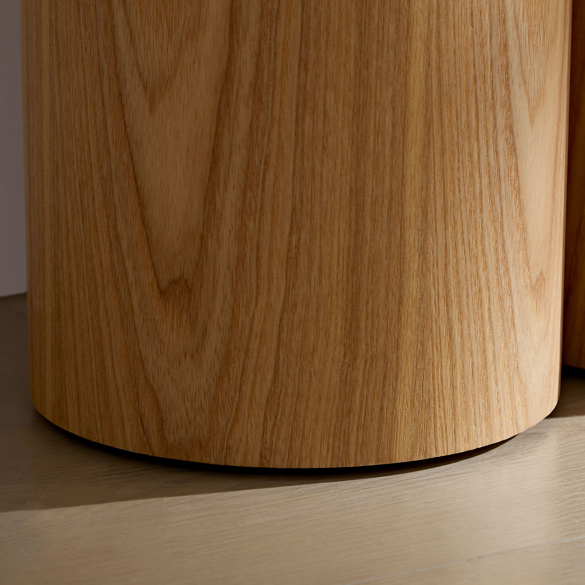 66.93'' Modern Console Table for Entryway with Unique cylinders Legs Design for Living Room Hallway Foyer Entrance Study