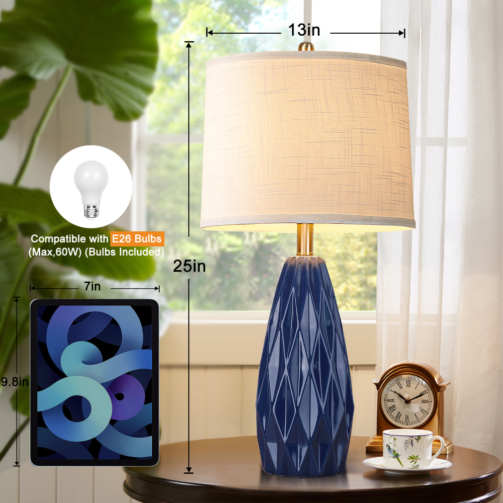 Diamond pattern ceramic table lamp