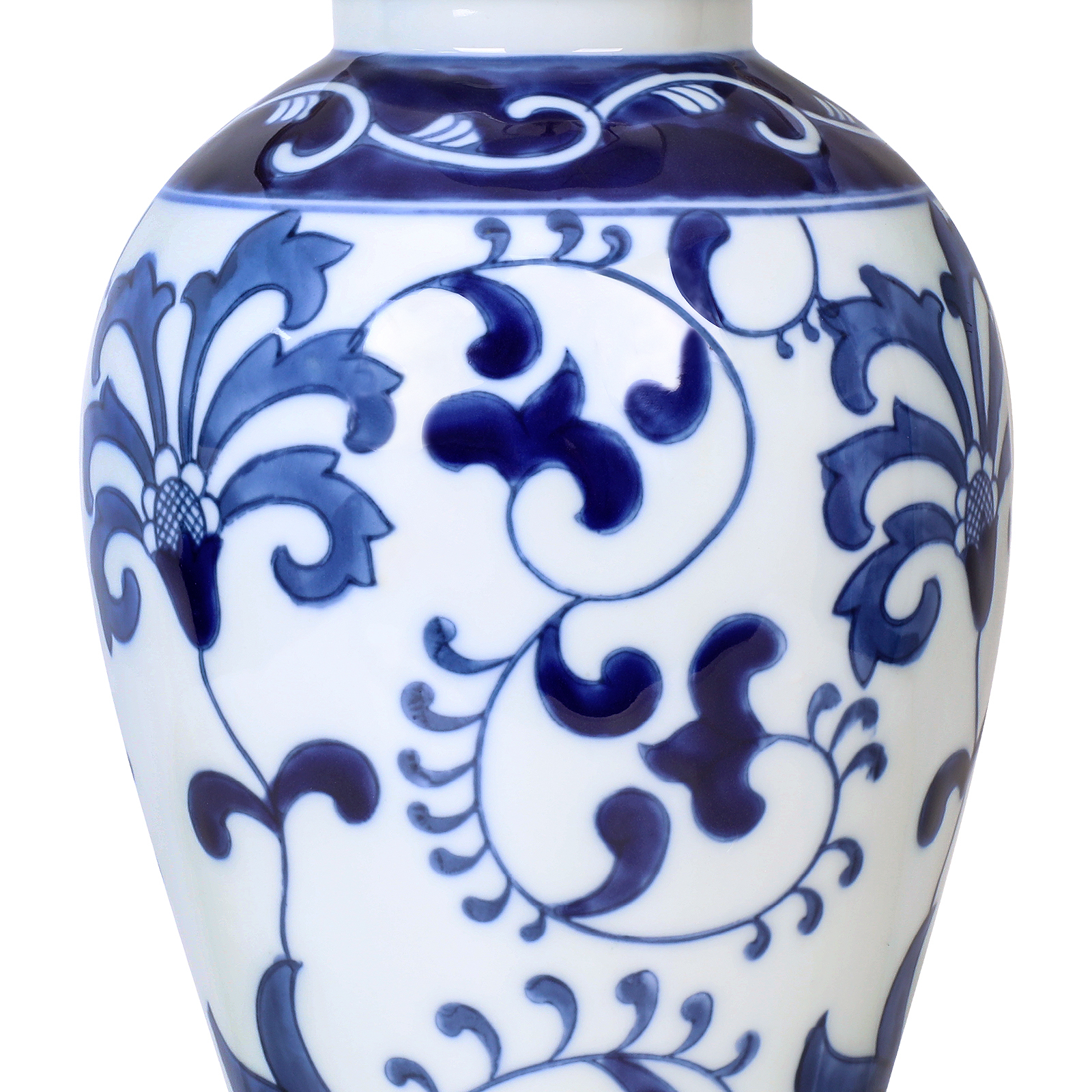 Blue and white porcelain table lamp