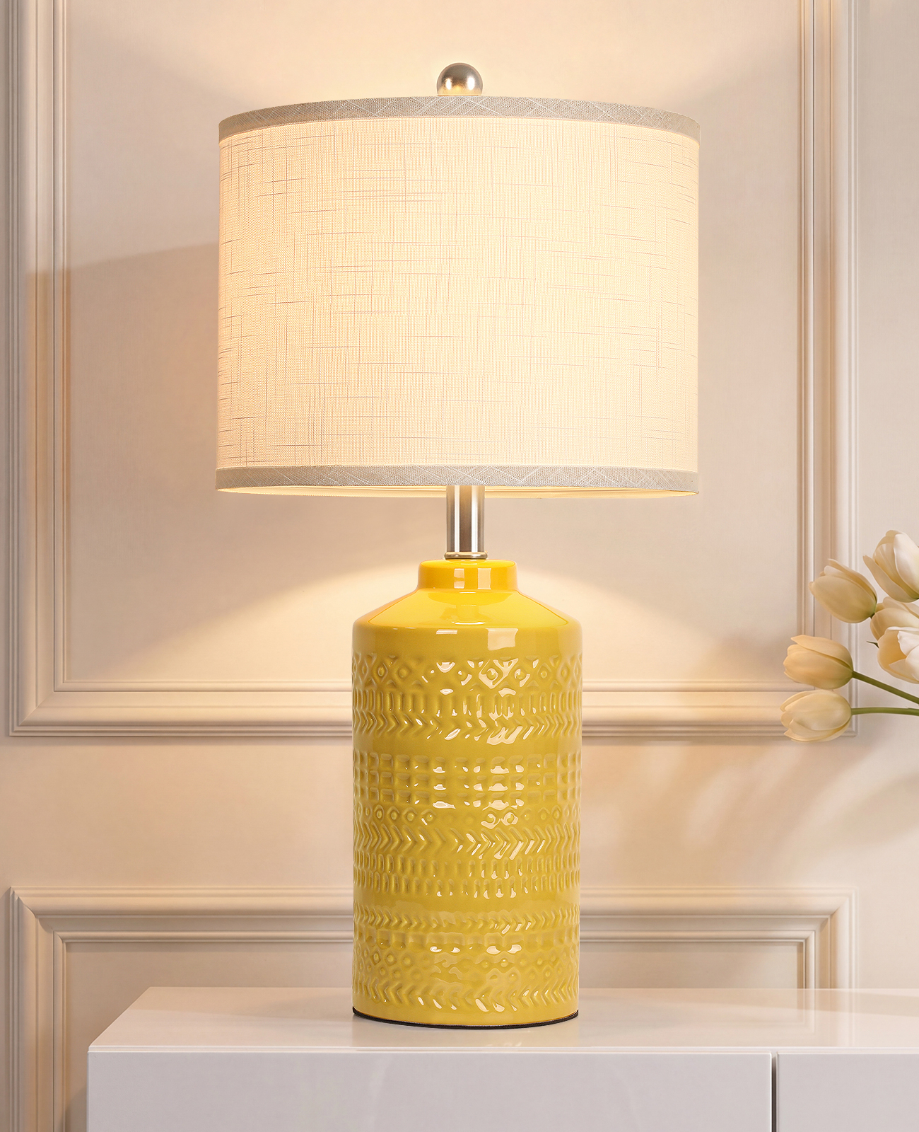 Straight Ceramic Table Lamp 25in