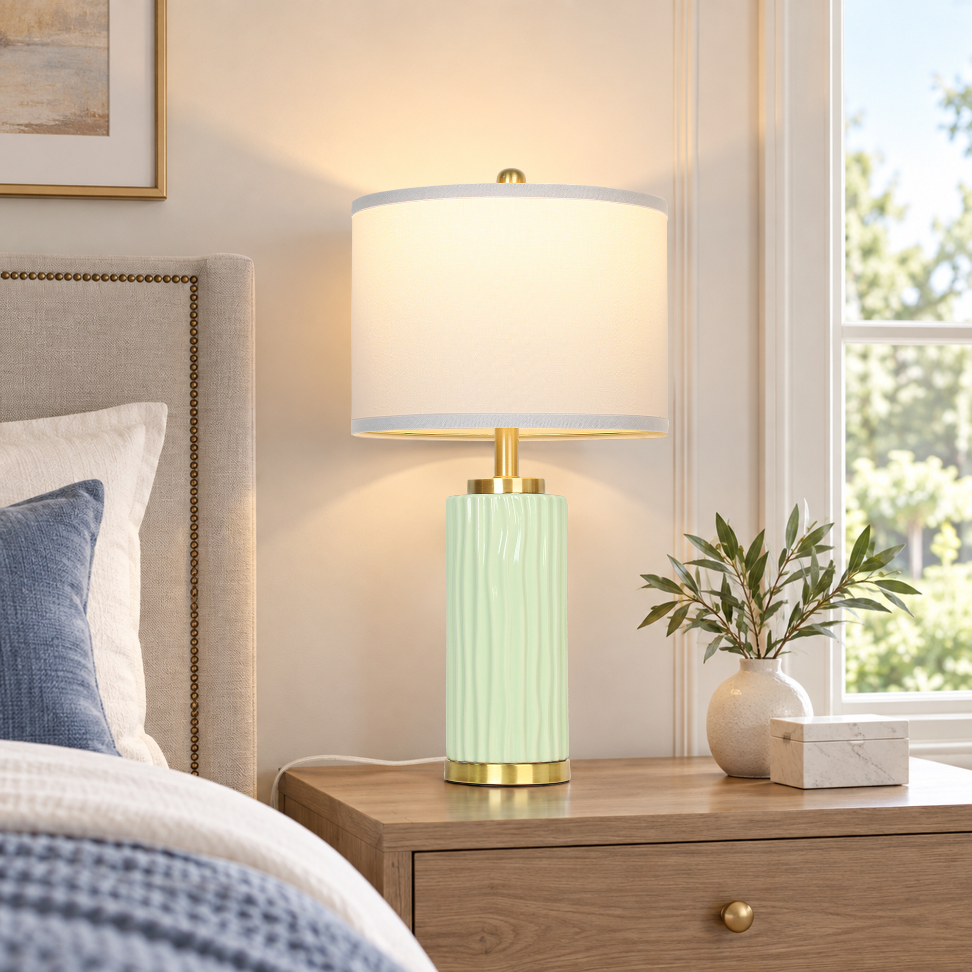 25" Wood-grain ceramic table lamp