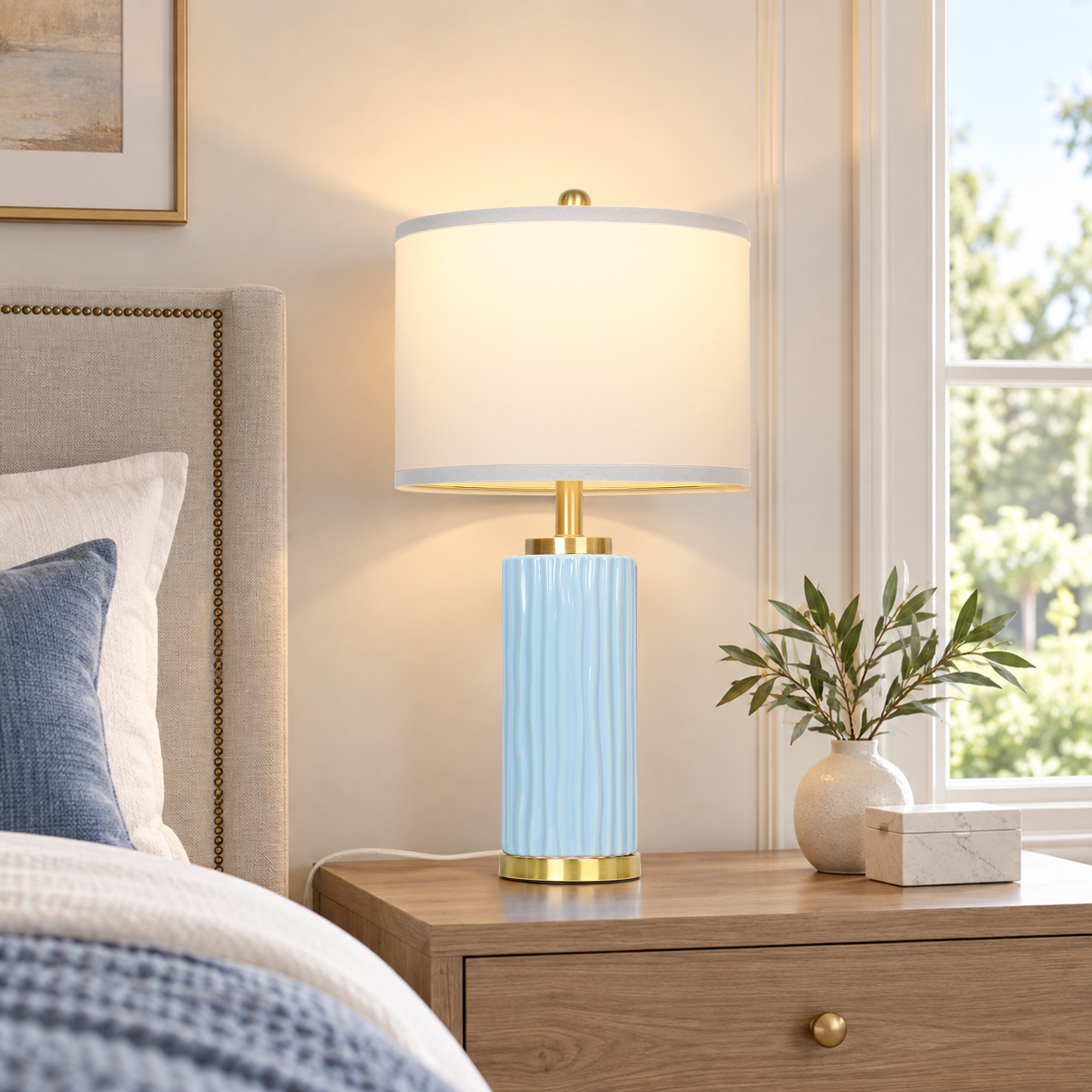 25" Wood-grain ceramic table lamp