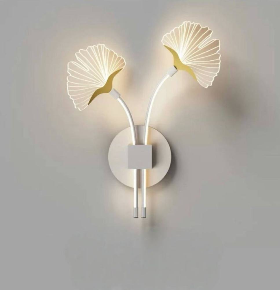 Light luxury creative red apricot leaf wall lamp