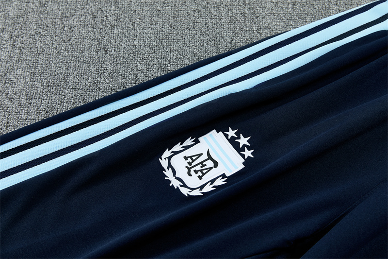 Argentina 1/4 Zip Tracksuit 2025/26 Kids Adult