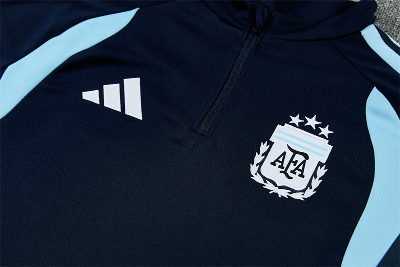 Argentina 1/4 Zip Tracksuit 2025/26 Kids Adult