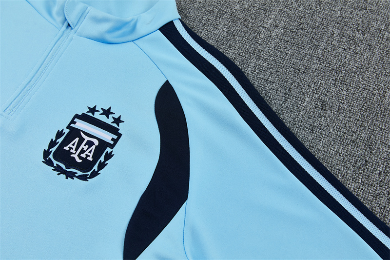 Argentina 1/4 Zip Tracksuit 2025/26 Kids Adult