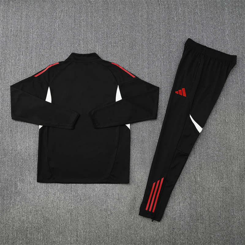 Liverpool 1/4 Zip Tracksuit 2025/26 Kids Adult