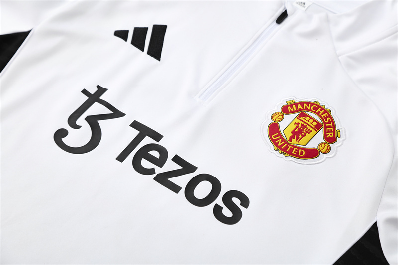 Manchester United 1/4 Zip Tracksuit 2025/26 Kids Adult