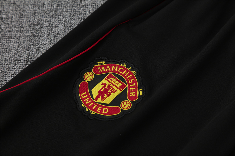 Manchester United 1/4 Zip Tracksuit 2025/26 Kids Adult