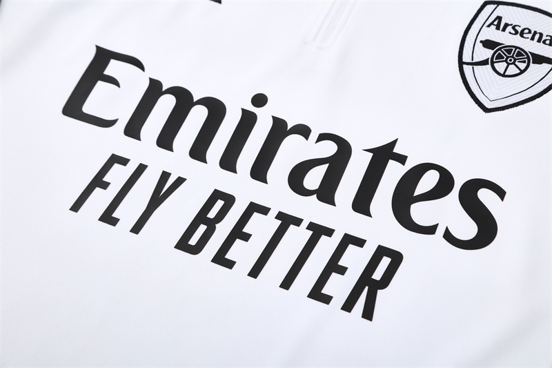 Arsenal 1/4 Zip Tracksuit 2025/26 Kids Adult