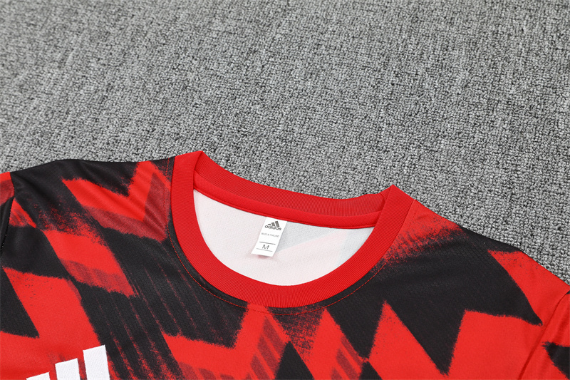 Manchester United Pre-Match Jerseys Kit 2025/26