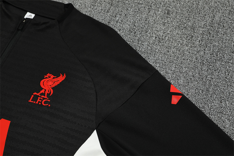Liverpool 1/4 Zip Tracksuit 2025/26 Kids Adult