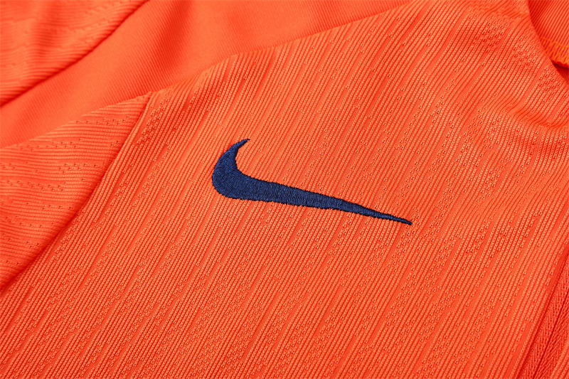 Barcelona 1/4 Zip Tracksuit 2025/26 Kids Adult
