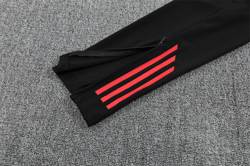 Bayern Munich 1/4 Zip Tracksuit 2025/26 Kids Adult