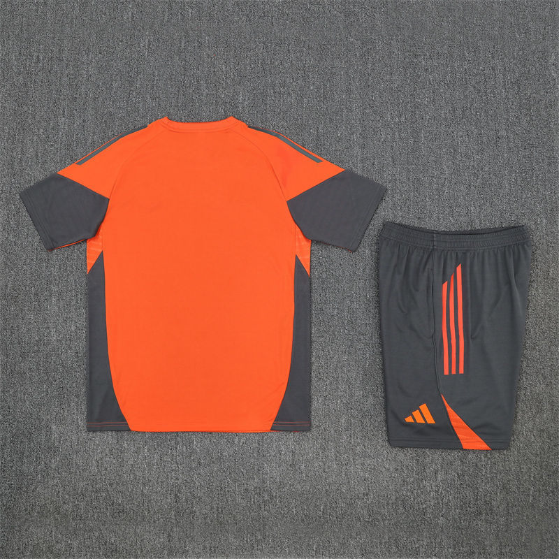 Bayern Munich Pre-Match Jerseys Kit 2025/26