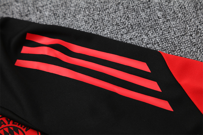 Bayern Munich 1/4 Zip Tracksuit 2025/26 Kids Adult