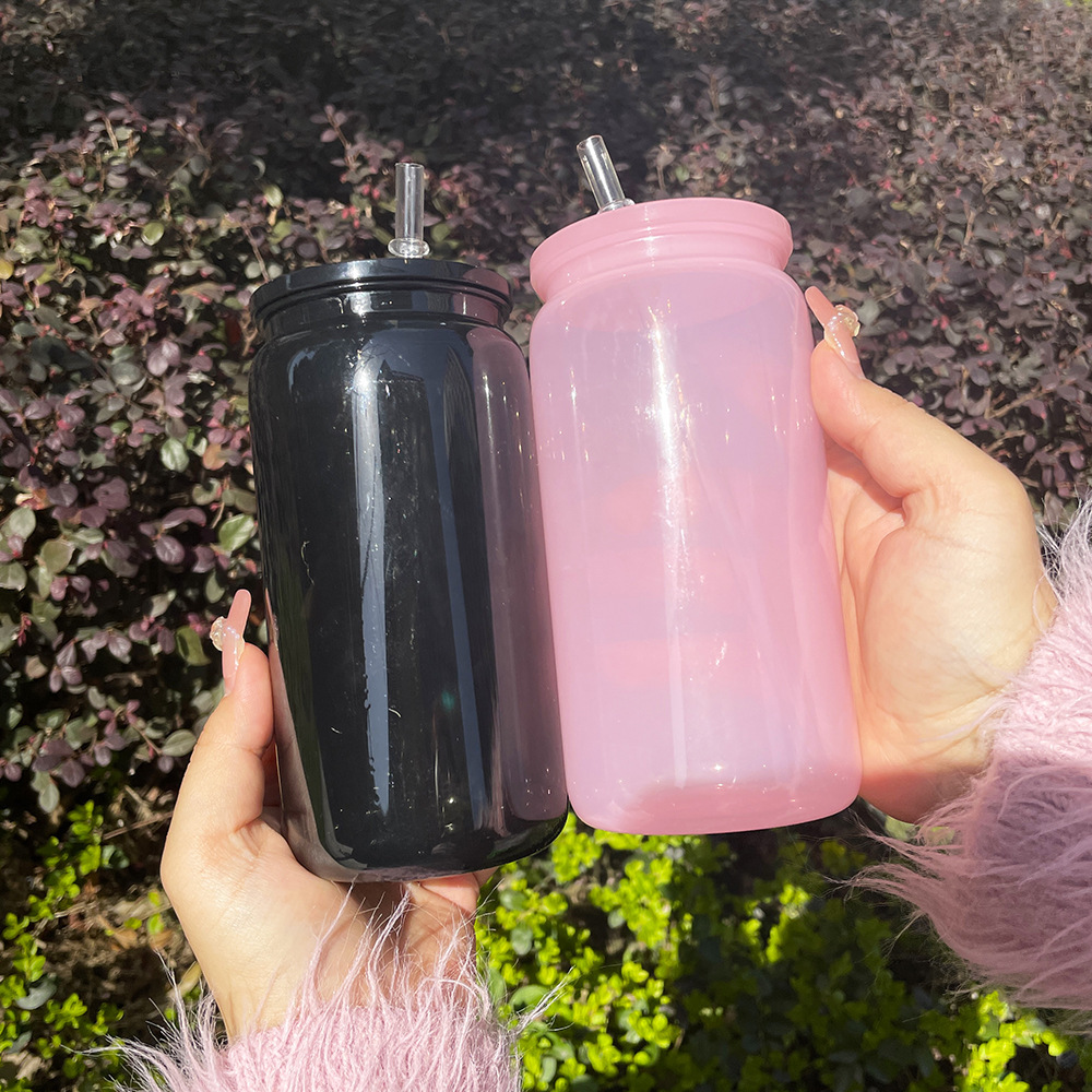 China Warehouse 16oz Coloured Plastic Cans